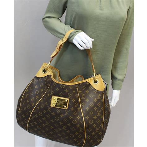 louis vuitton galliera.